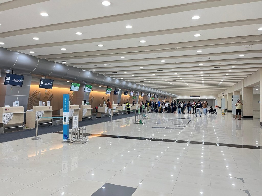 Operasional Bandara Sam Ratulangi Masih&nbsp;Ditutup