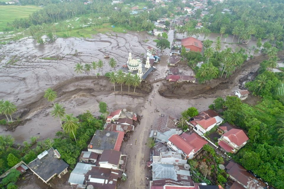 Total Korban Meninggal Akibat Banjir Lahar Dingin Sumatra Barat Ada 37&nbsp;Orang