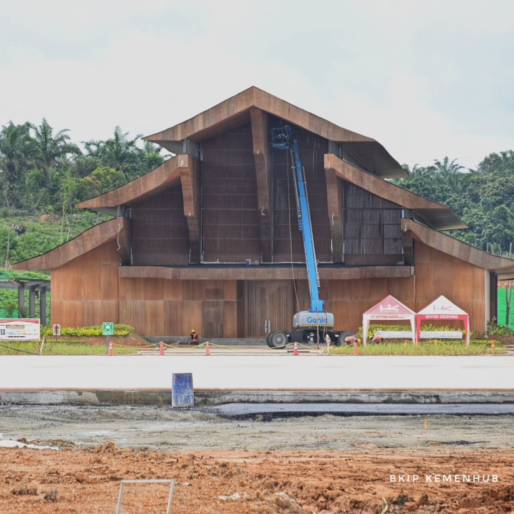 Kemenhub Akan Lelang Pengelolaan Bandara IKN dan&nbsp;Sepinggan