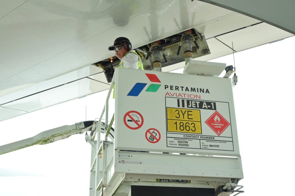 Jurus Pemerintah Turunkan Harga Tiket Pesawat